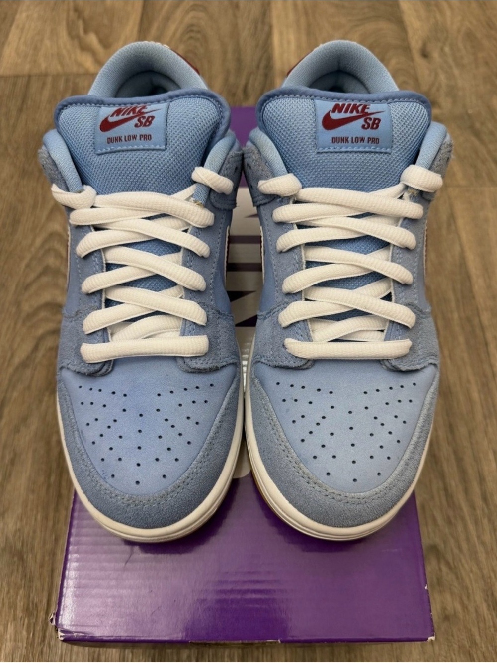 Nike SB Dunk Low Premium Philadelphia Phillies DQ4040-400 Sz 7 OG Laces + OG Box - Picture 3 of 9